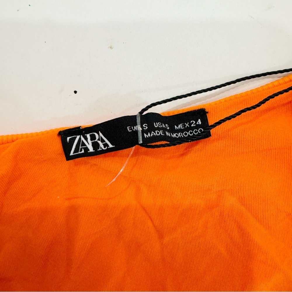 Zara Orange Textured Ribbed Back Cutout
Bikini Swim Top NWT - Picture 5 of 6